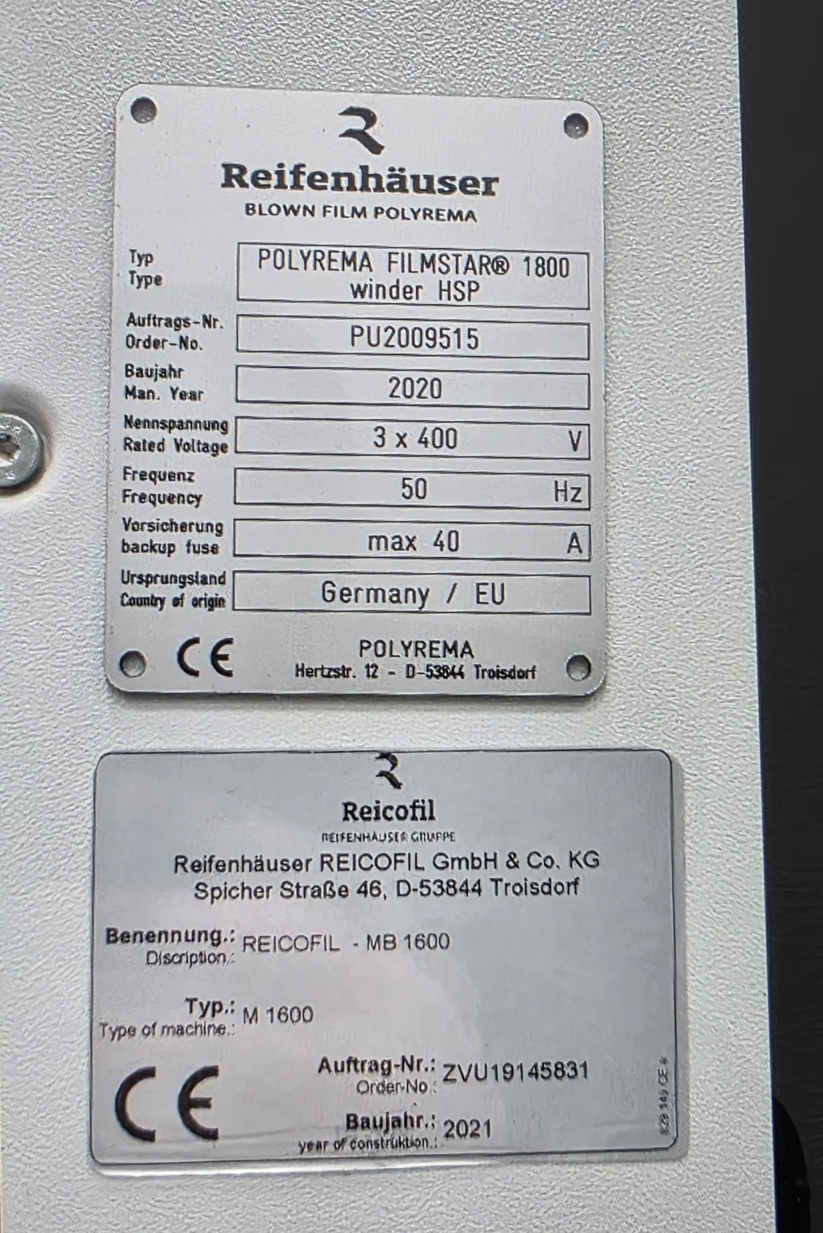 Nameplates close up: Polyrema winder HSP (2020) and Reicofil MB 1600 (2021)